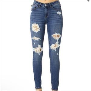 Judy Blue Lace Patch Skinny Fit Jeans Size 32